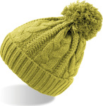 Atlantis – Raw Knitted Beanie with Pompon Vogue for embroidery