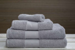 Olima – Classic Towel Maxi Badetuch besticken lassen