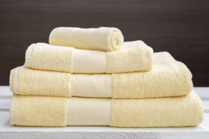 Olima - Classic Towel Maxi Badetuch (Vanilla Cream)